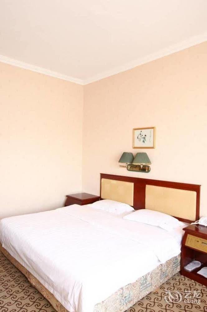 Hampton By Hilton Dalian Zhongshan Exterior foto